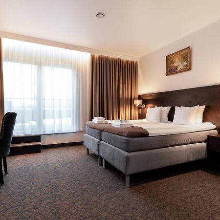 Adoryal Hotell تالين المظهر الخارجي الصورة