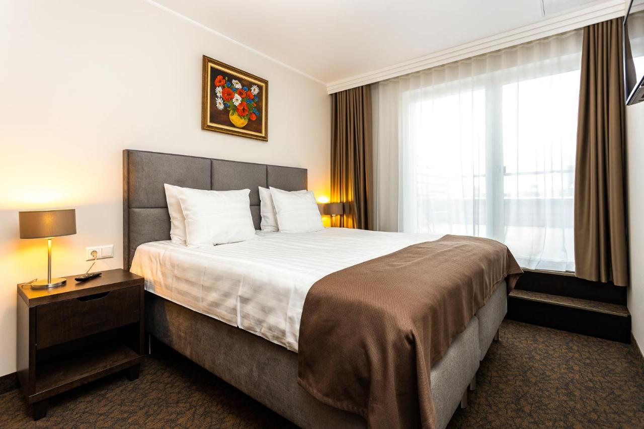 Adoryal Hotell تالين المظهر الخارجي الصورة