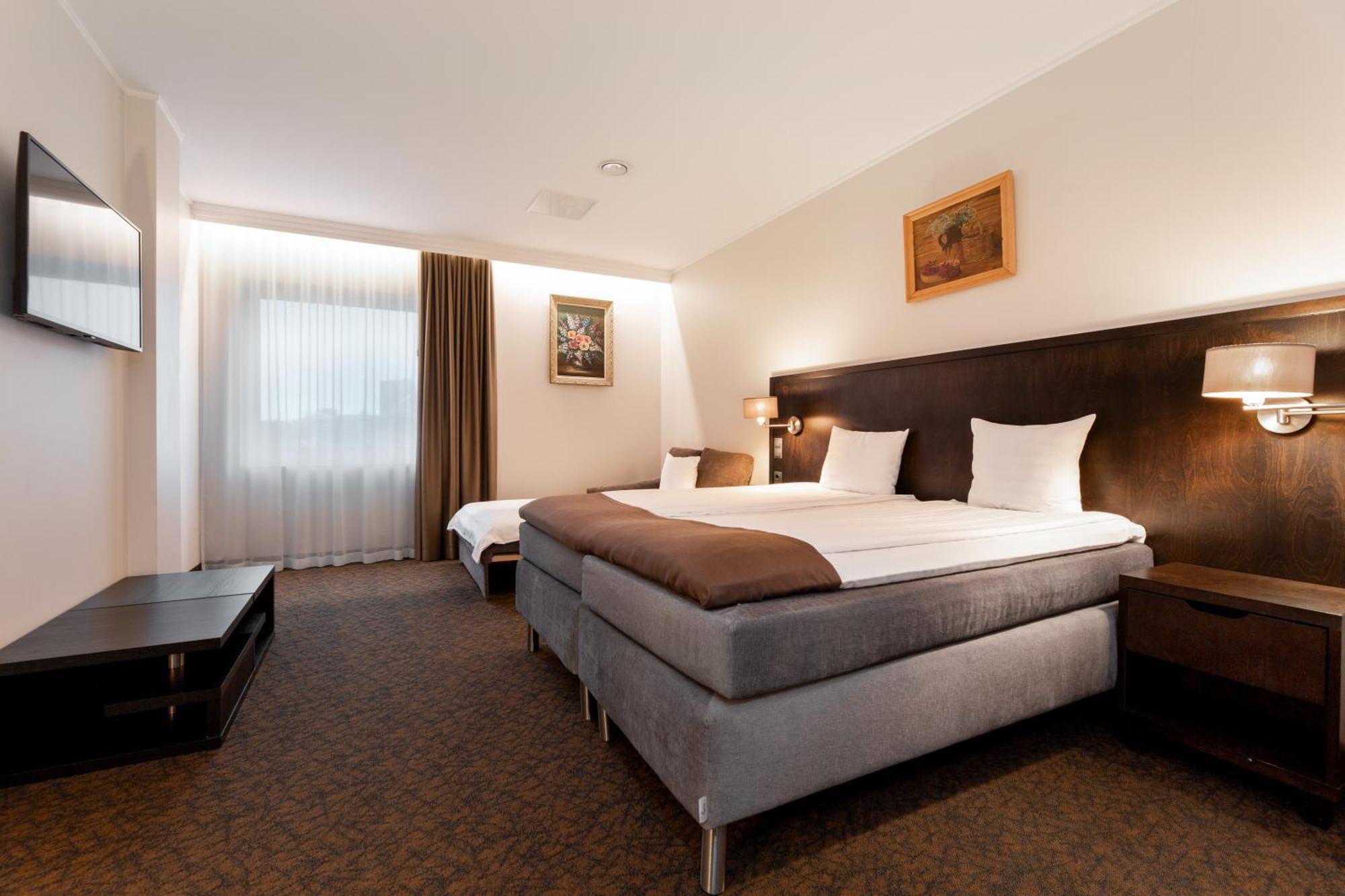 Adoryal Hotell تالين المظهر الخارجي الصورة